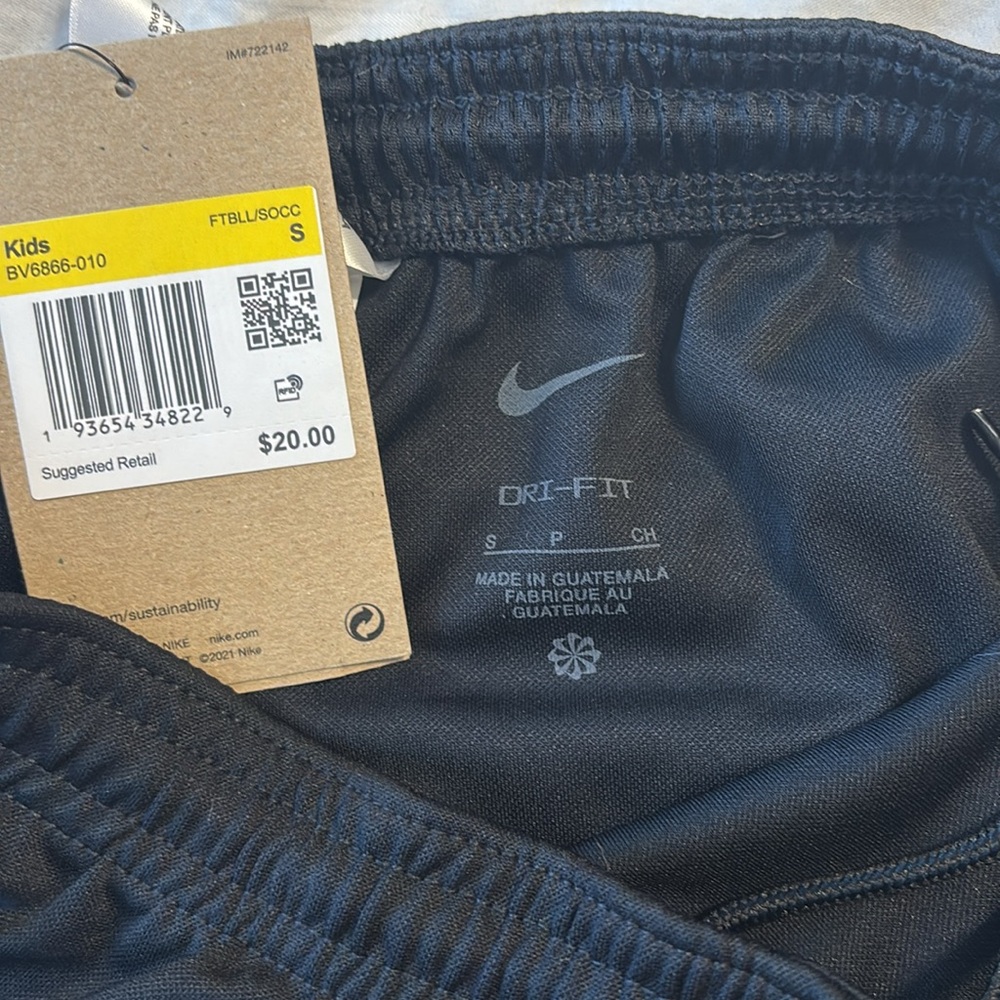 NWT Nike Dri-Fit Soccer Shorts, size small - Picture 2 of 4